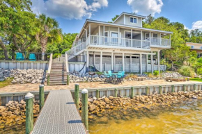 Bayfront Niceville Getaway with Private Dock!